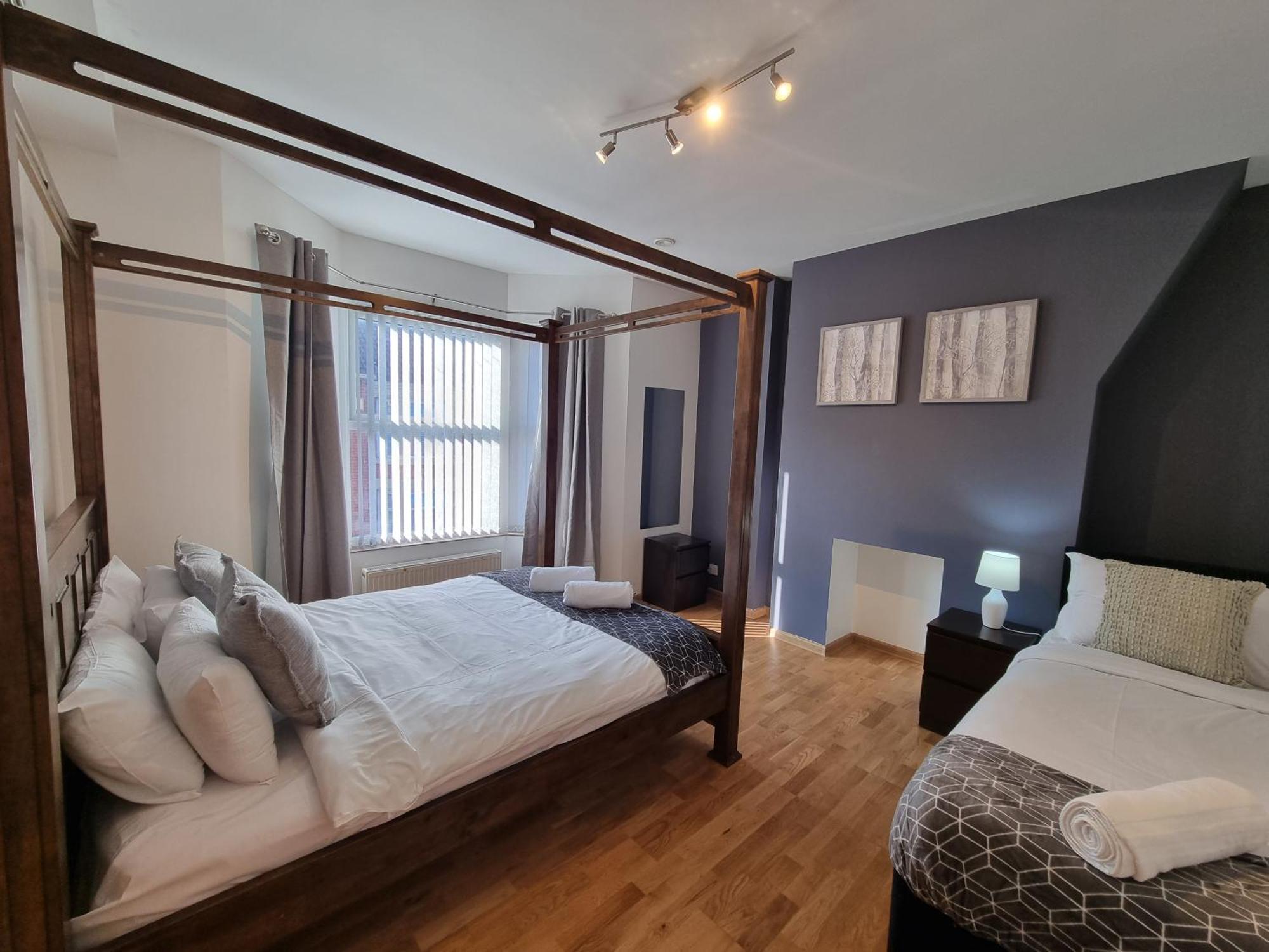 Anfield Luxe Retreat - Stylish Stay With Parking - Steps From Stadium - Short Drive To City Centre Liverpool Kültér fotó